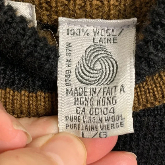 Vintage Cacharel Mens 100% wool crew neck sweater w argyle patterns - Picture 6 of 9